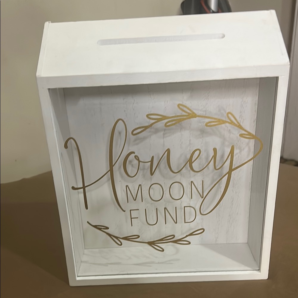 White Honeymoon Fund Box - Picture 3 of 5